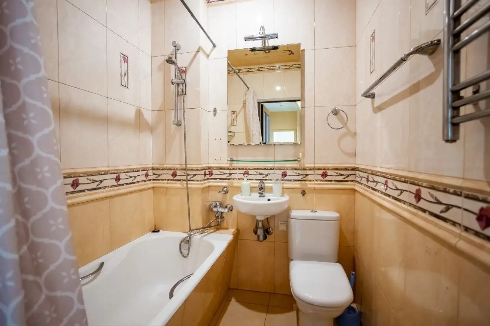 Квартира в центре Краснодара с бесплатной парковкой