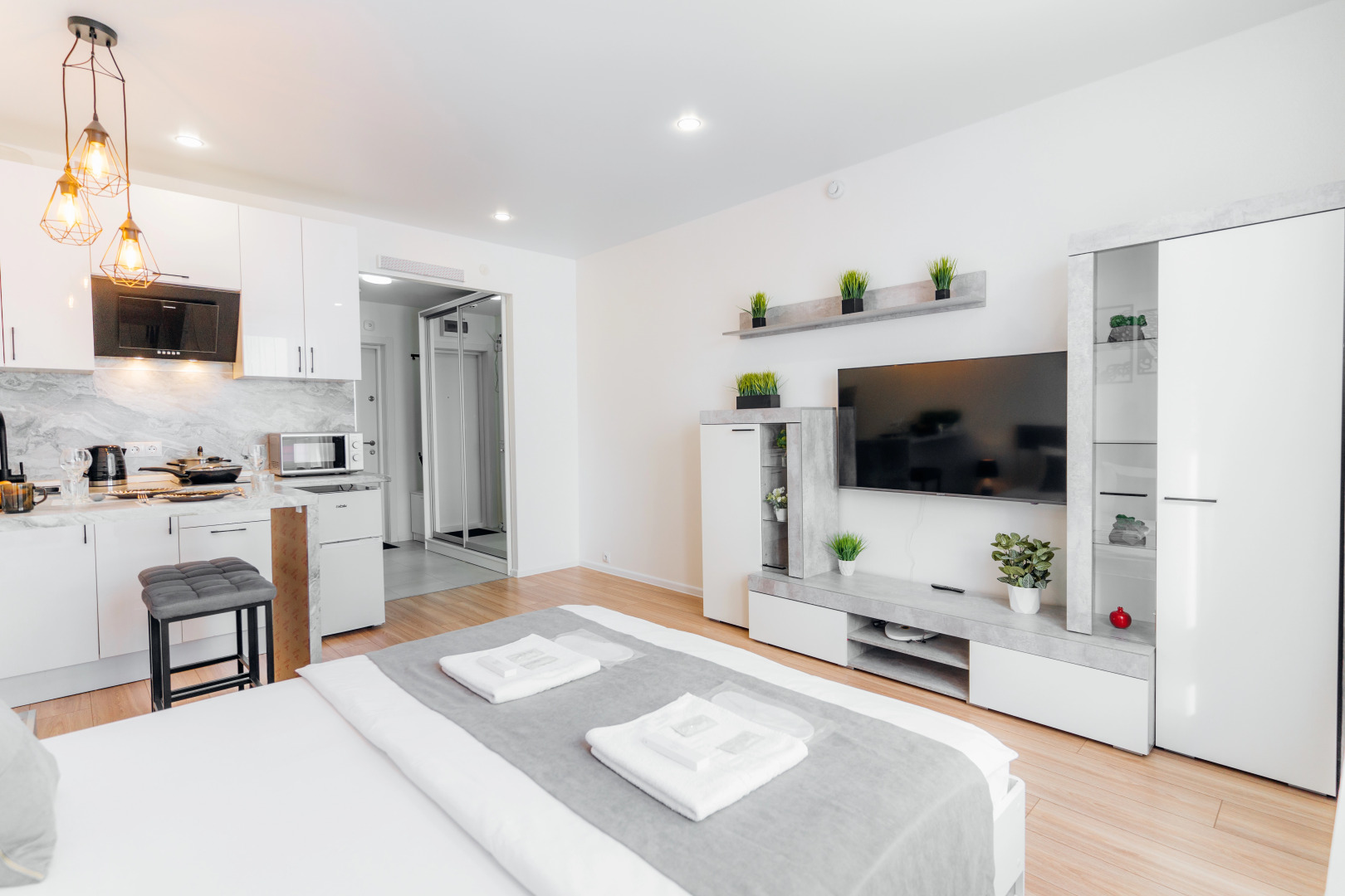 Квартира Студия на 65 лет Победы 6/15