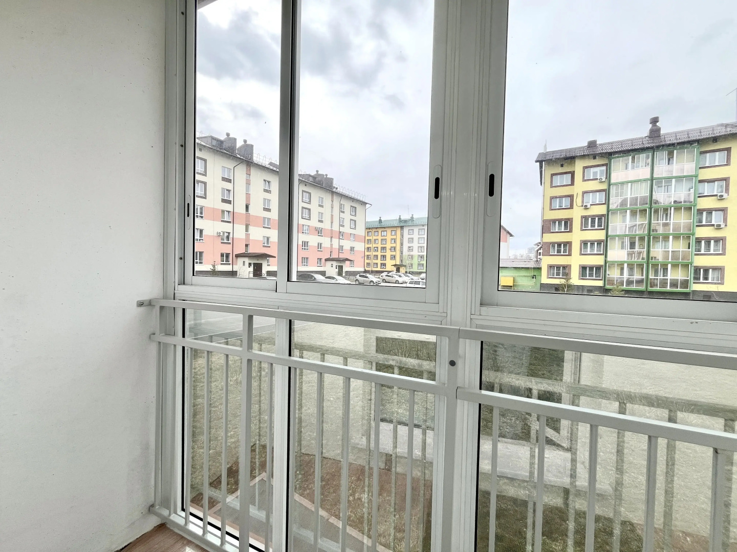 Апартаменты Unique Apart Бавария рядом с ЖК Томь, ГЦС Кузбасс,  Областным судом и Теннисным центром на Баварской 6/1