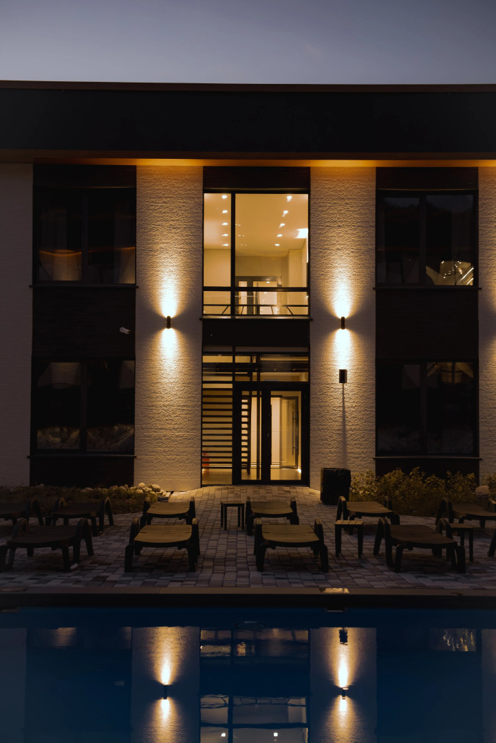 Отель СредиГор