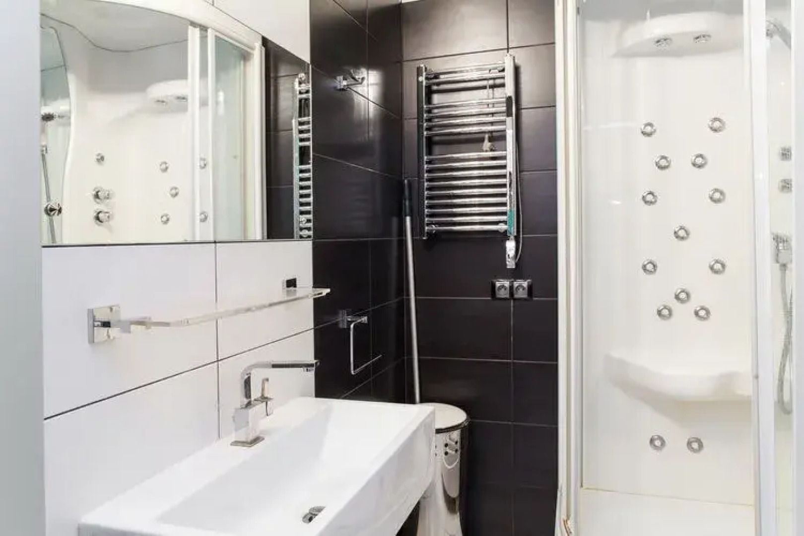 Апартаменты Даудель №97 у МФК Магеллан