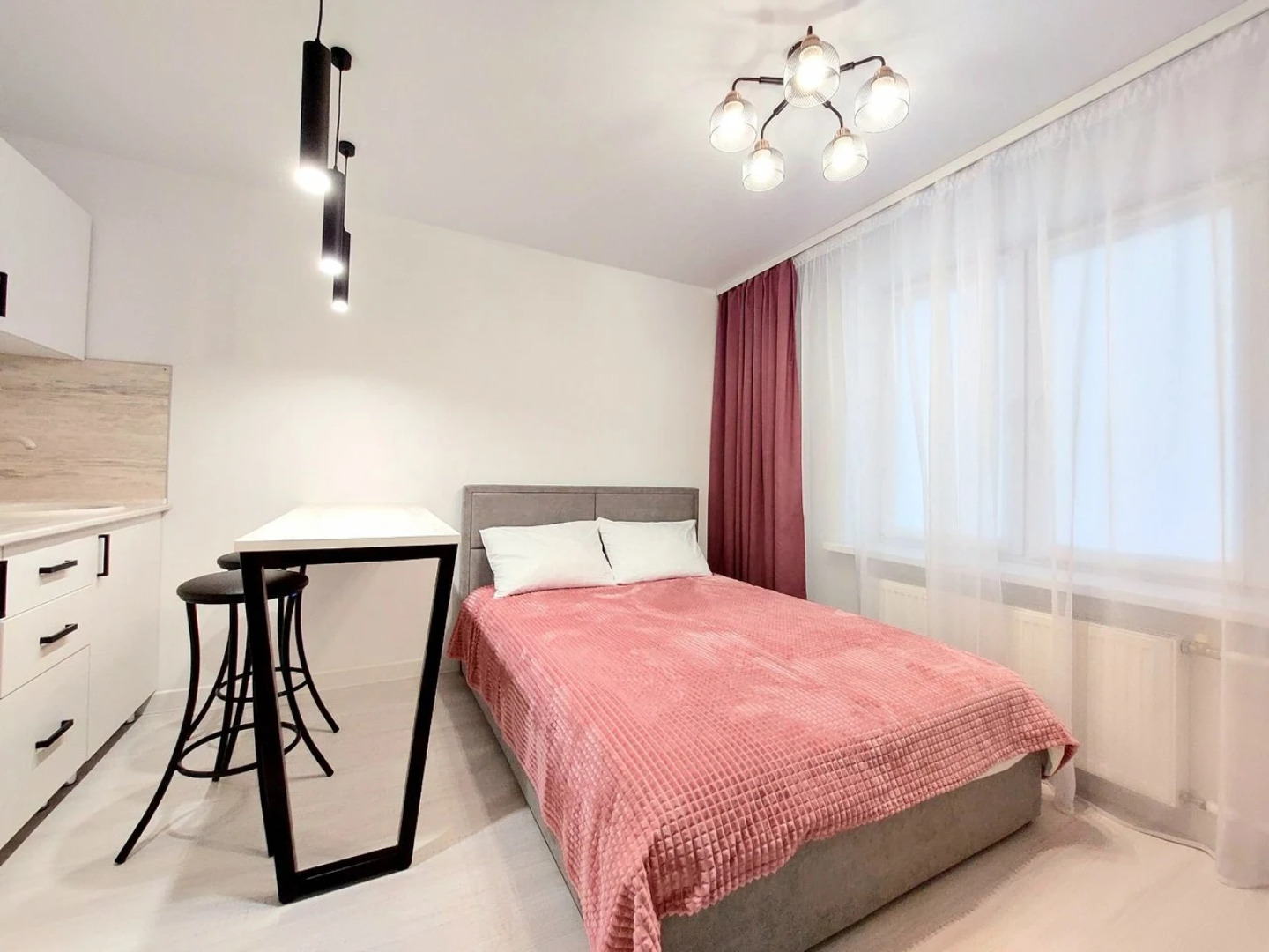 Апартаменты Стильная студия в новом городе Ульяновска у парка Прибрежный