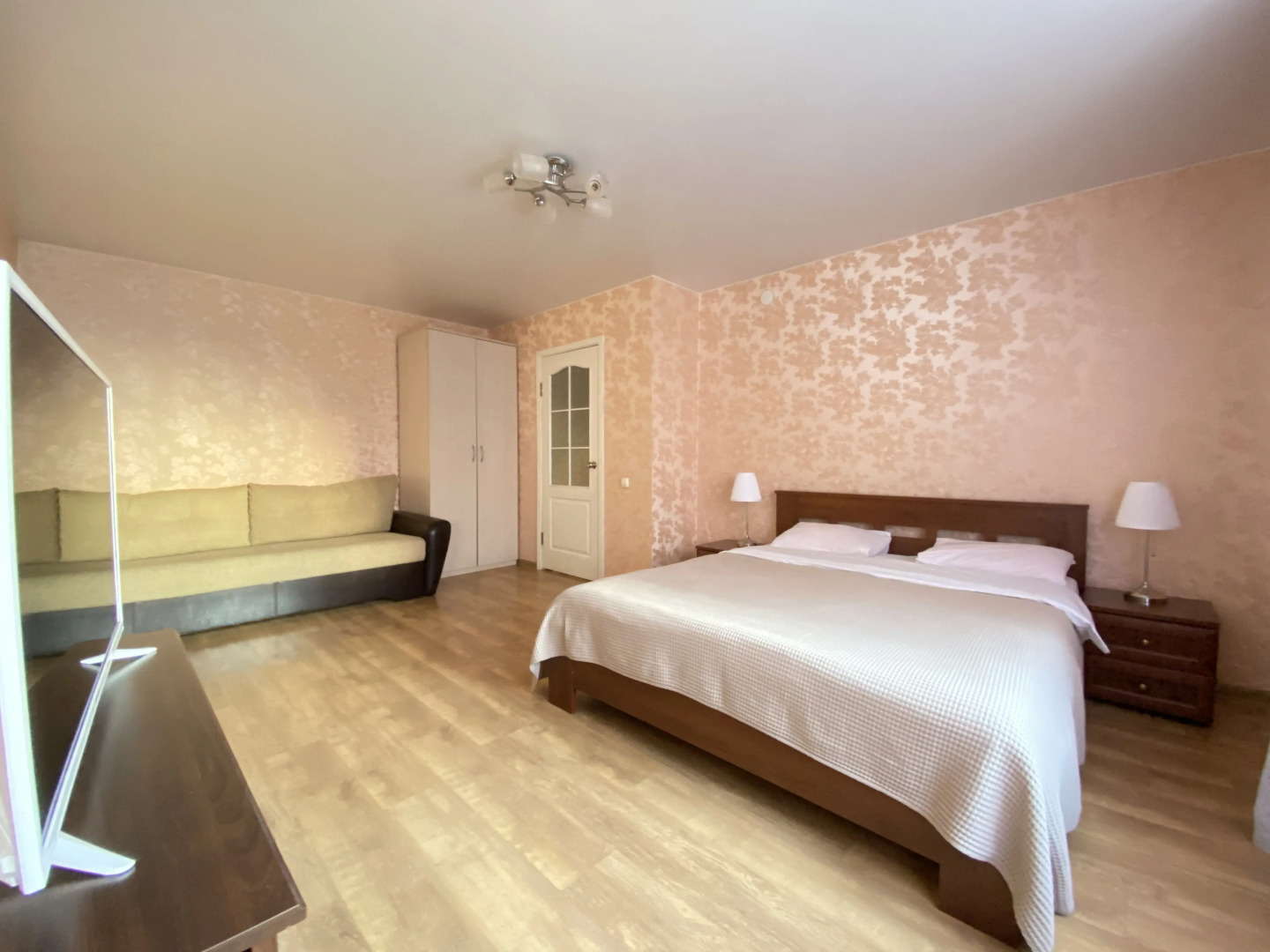 Апартаменты на Чехова 36