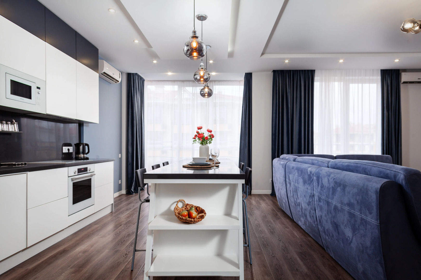 Апартаменты 65 лет Победы 65/1