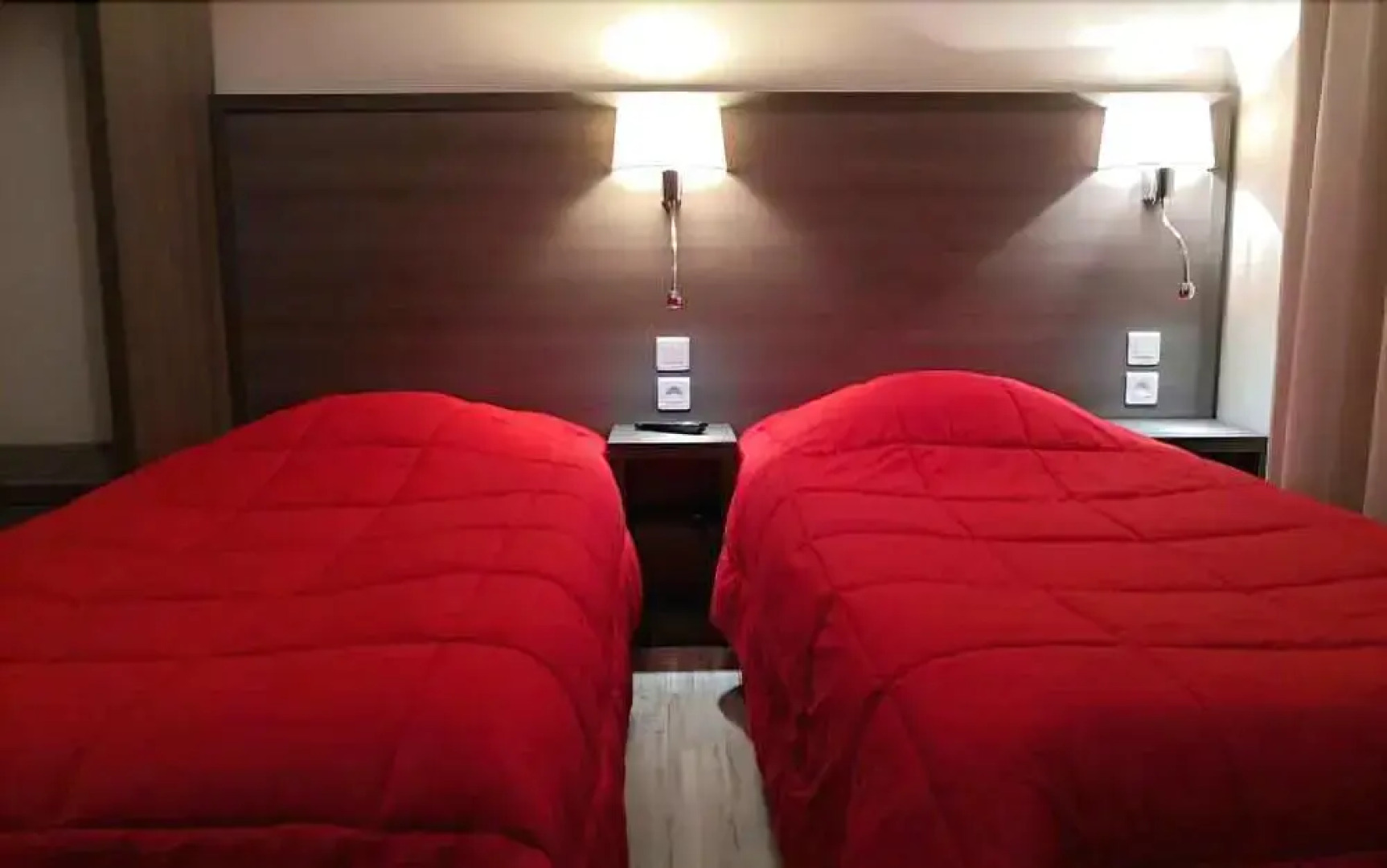 Отель Hotel de l'Avenue