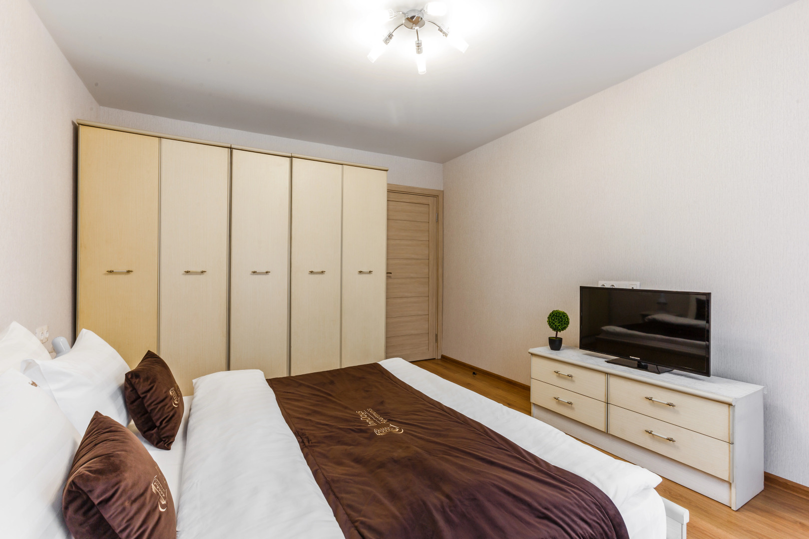 Апартаменты InnDays на Нагорная 38