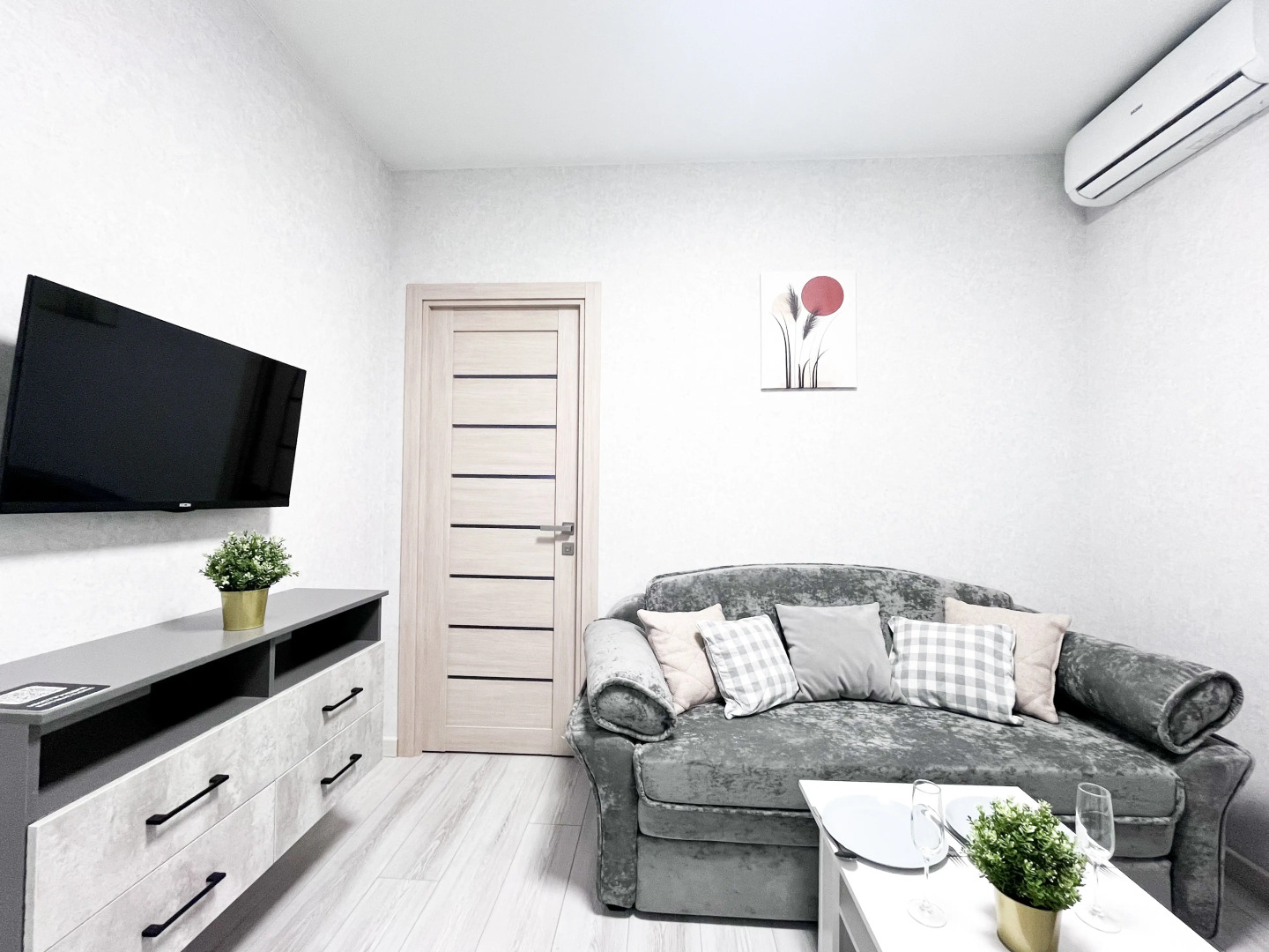 Апартаменты Шикарная в Батайске