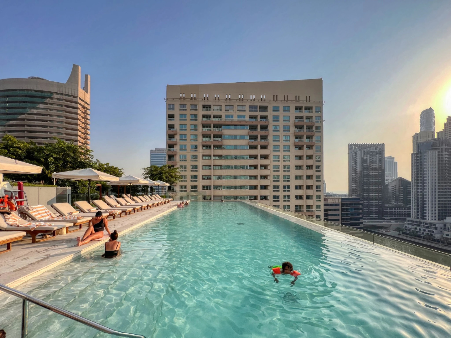 Апартаменты Welcome Home in Vida Residences