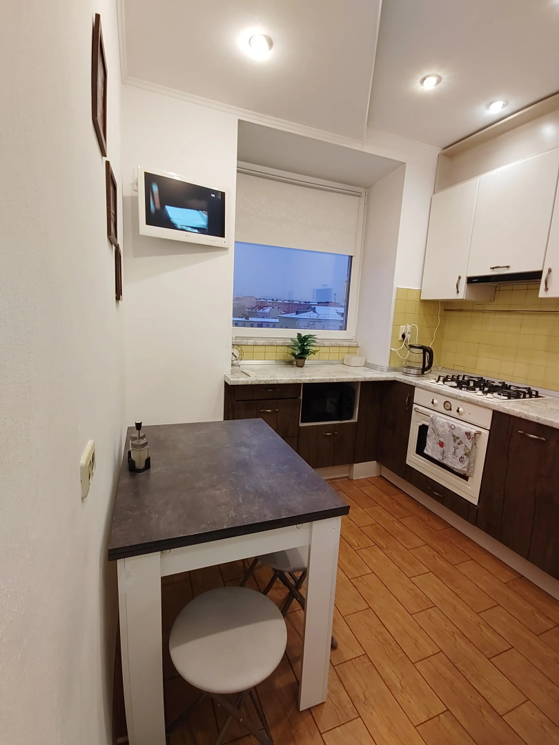 Квартира трёхкомнатная в центре у драматического театра