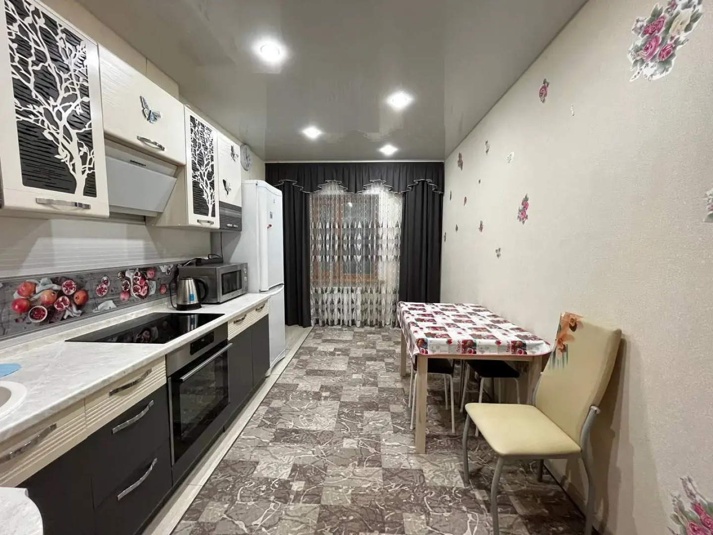 Квартира Трехкомнатная