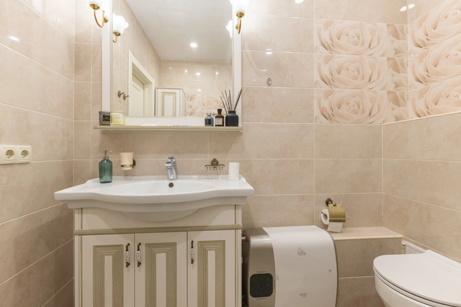 Апартаменты Comfort Home на улице Алексея Козина 3A