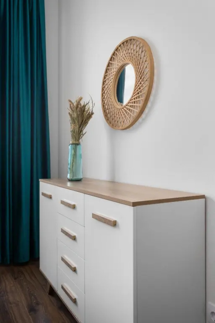 Квартира Комфорт с Балконом и Видом на Город Moderna Flat Status