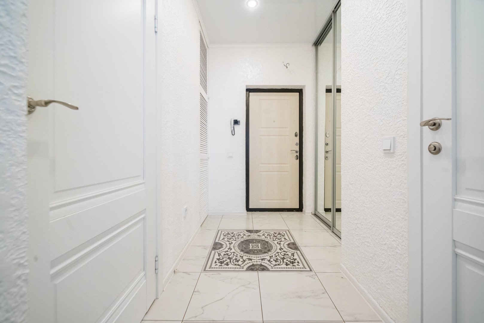 Квартира 1 Райдас на Чапаева 61