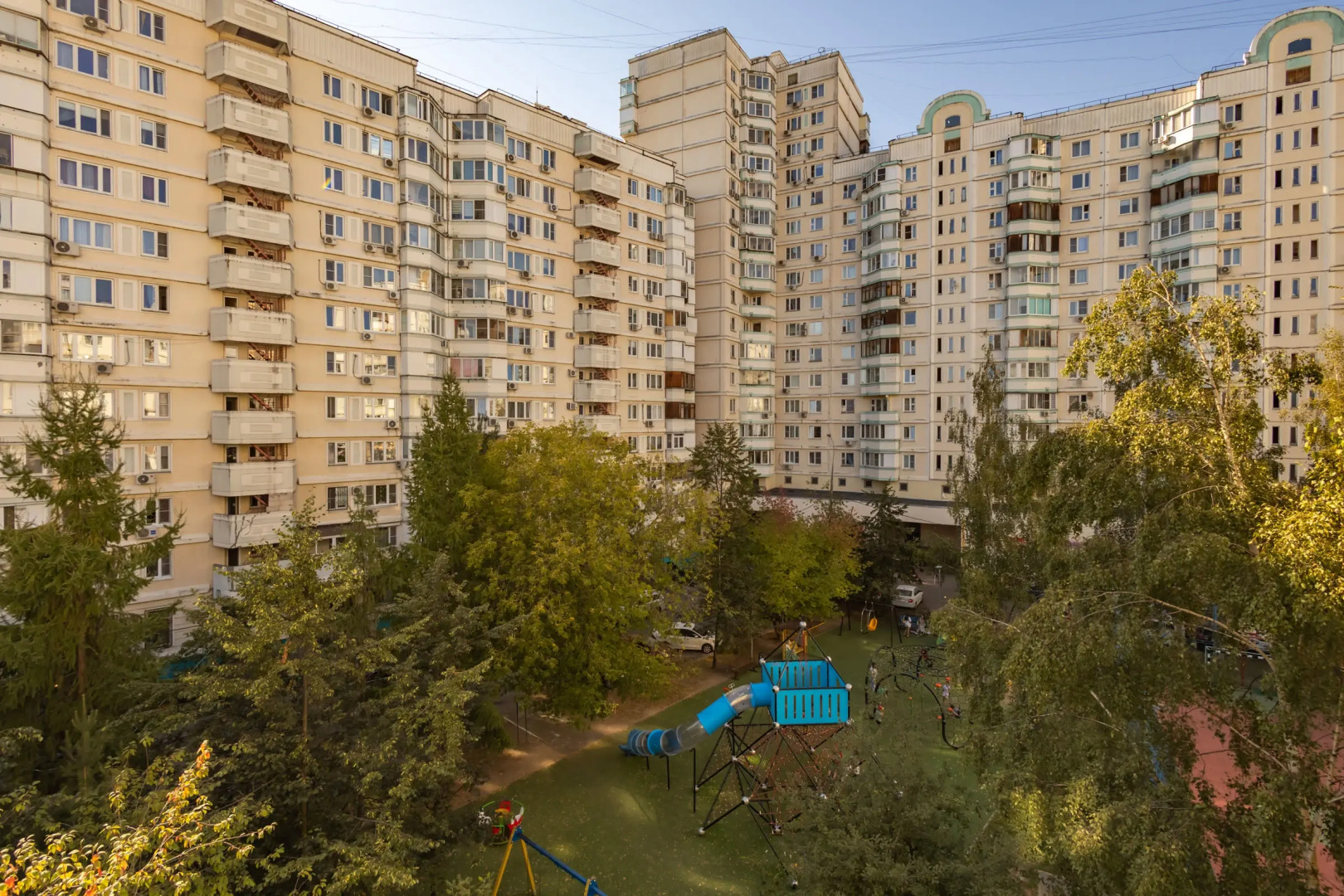 Квартира 1-комнатная у метро Улица Скобелевская