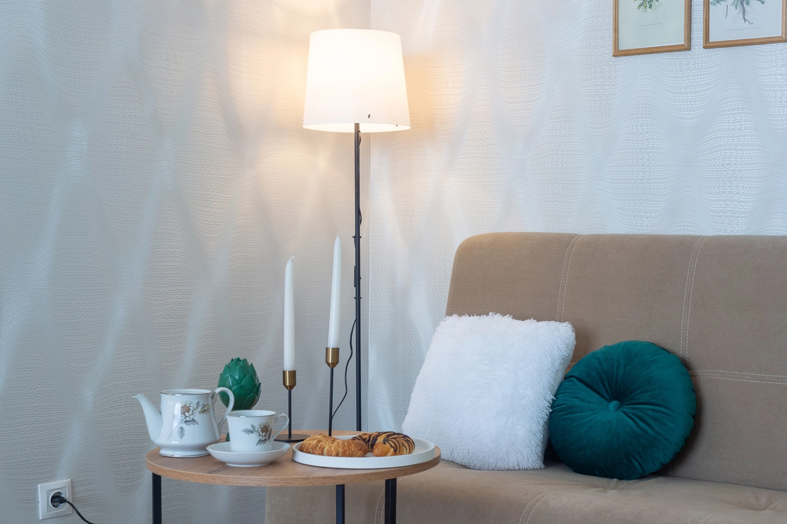 Квартира SleepNSK Просторная двухкомнатная около Аквапарка