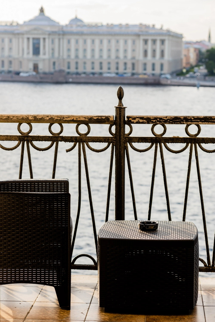 Апартаменты a.m. Rooms Neva Balcony (Angliyskaya Naberezhnaya)