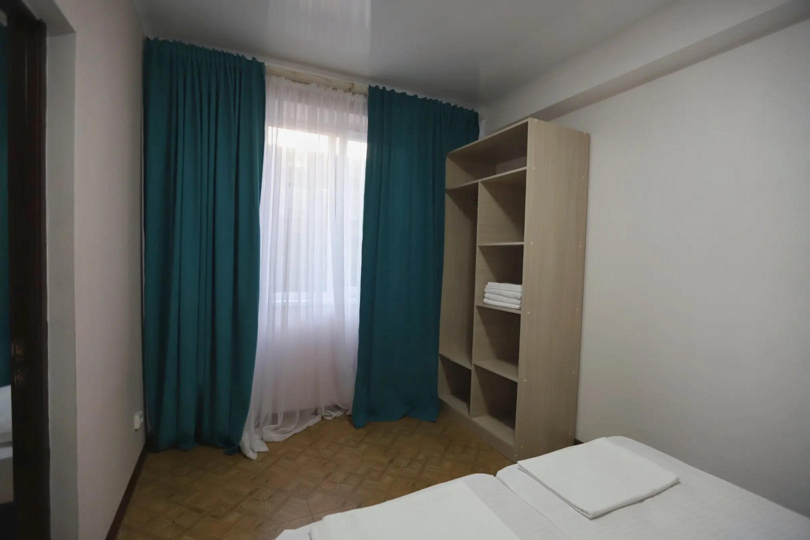 Отель Golden City