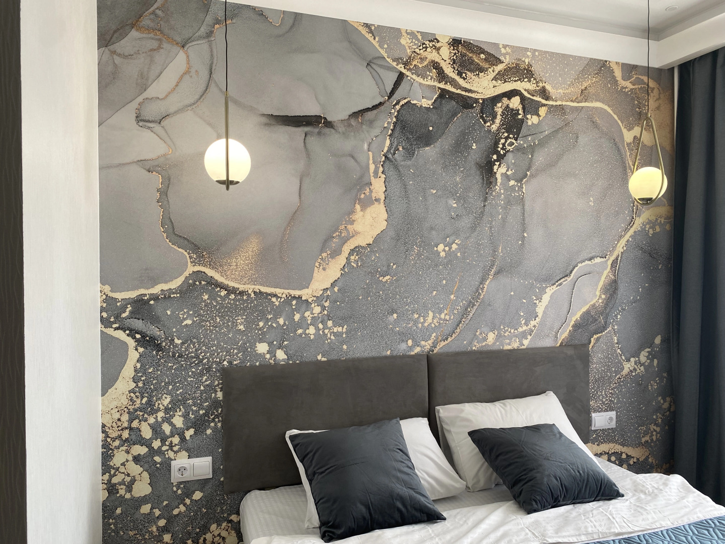 Квартира на Пушкинском 142