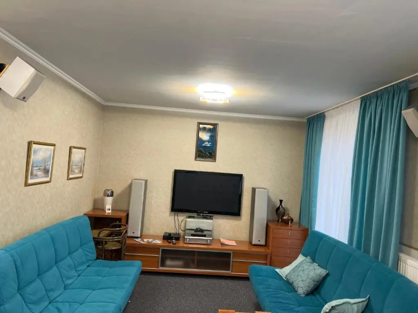 Апартаменты 3 комнаты в Центре рядом с Электричкой на Море