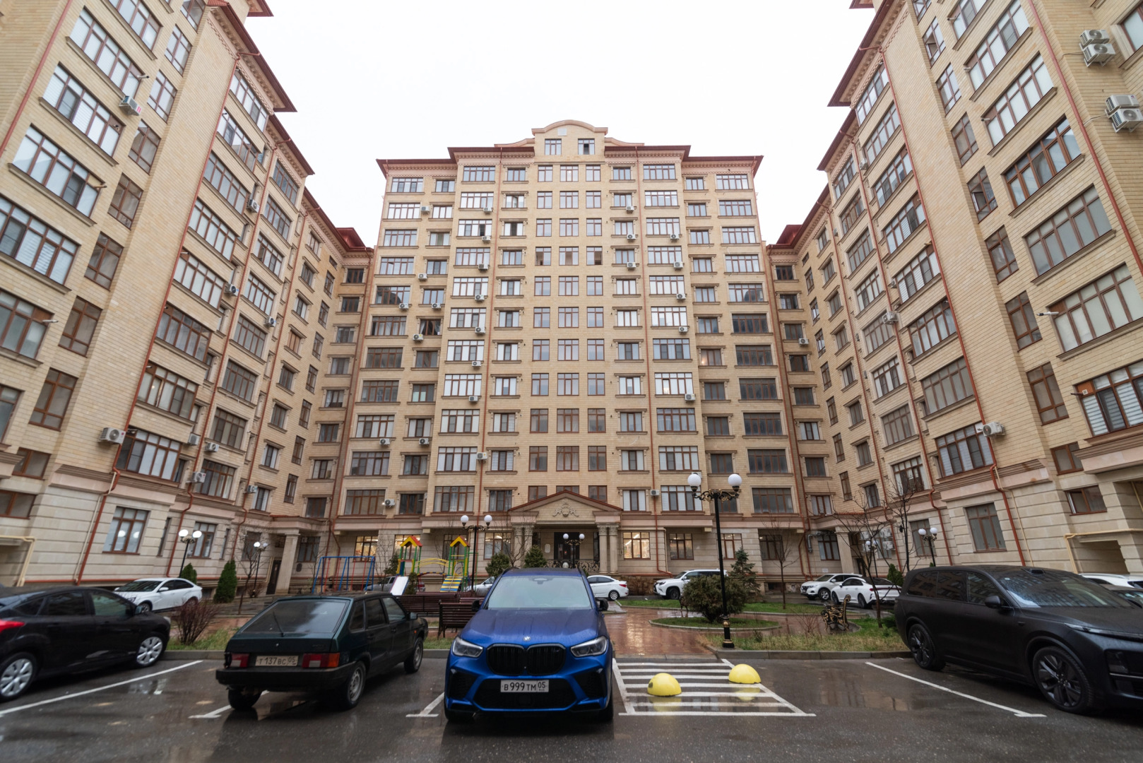 Апартаменты в хорошо развитом и благоустроенном районе