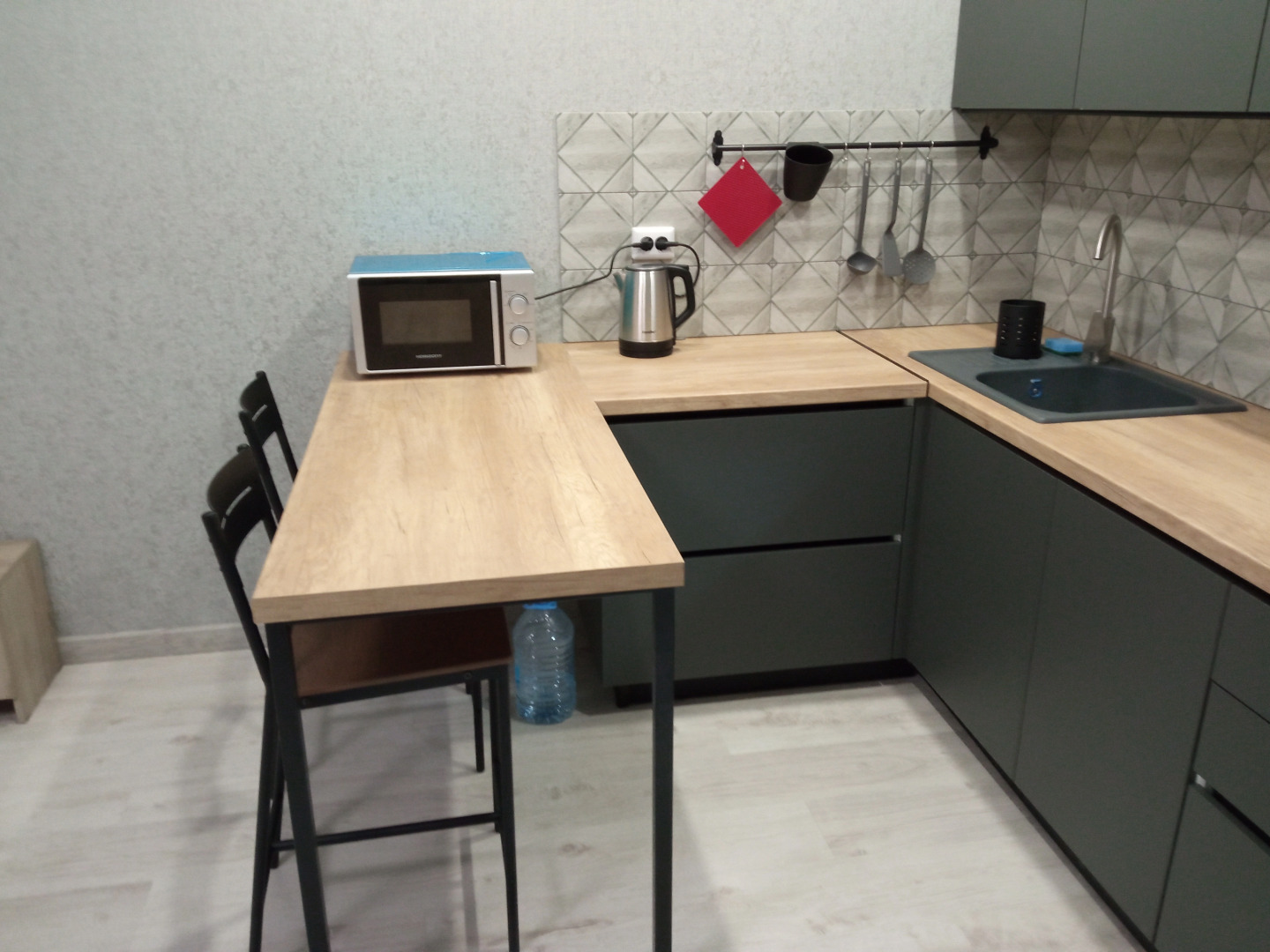 Апартаменты Удивительная 9