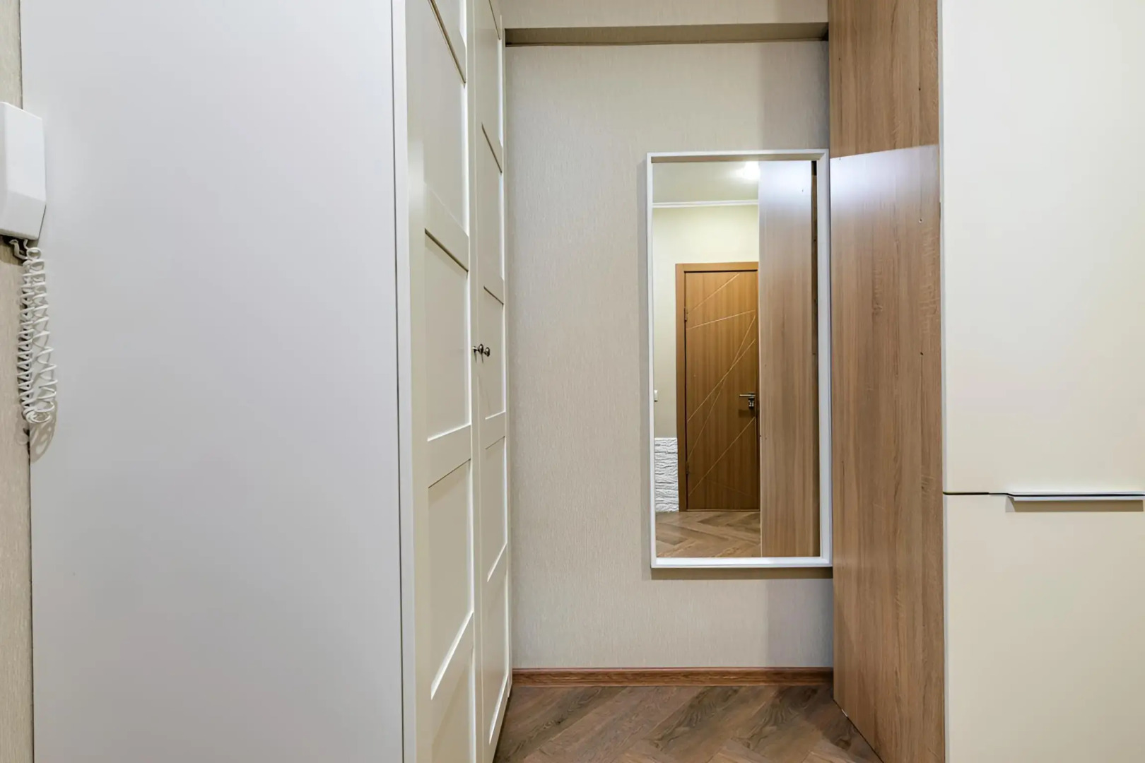 Квартира Уютная студия в центре Казани Green City