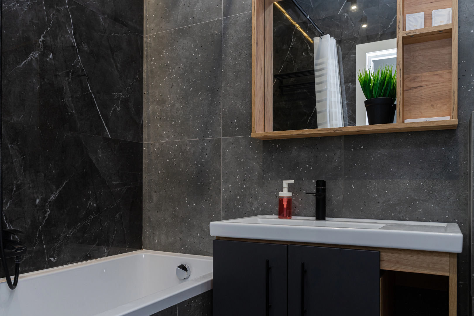 Квартира Люкс Посуточно в ЖК Жигулина Роща