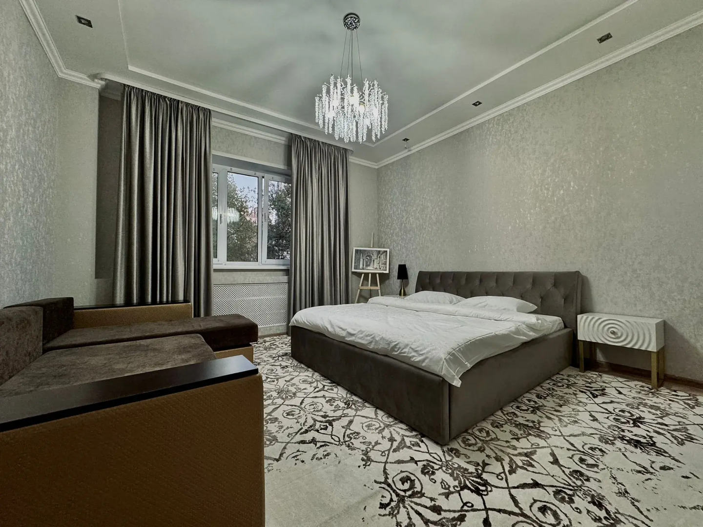 Апартаменты Белая Трехкомнатная Квартира у Вокзала