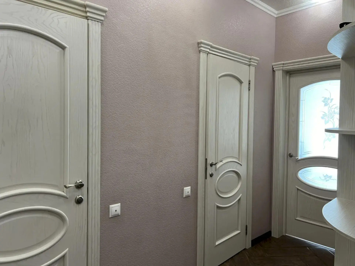 Квартира 8 Просторная 2-к в р-не Дельфинария - до моря 10 мин