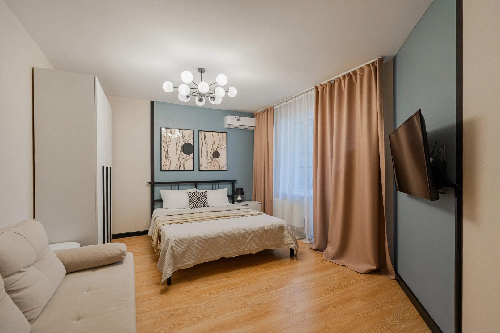 Апартаменты комфорт класса в 3-х минутах от метро