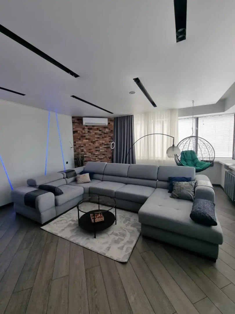 Апартаменты 179 м в Стиле Loft в Центре Казани