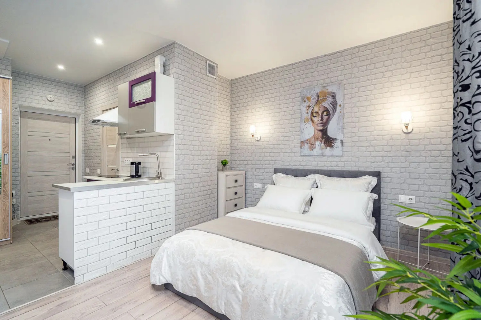 Апартаменты Студия Ladgorna на Независимости 88