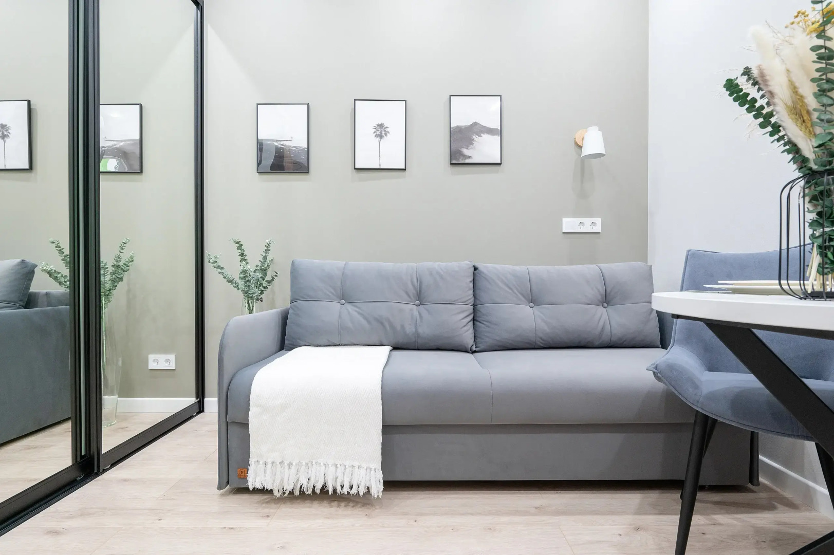 Апартаменты Red Apartments Арт Лайт Тетос