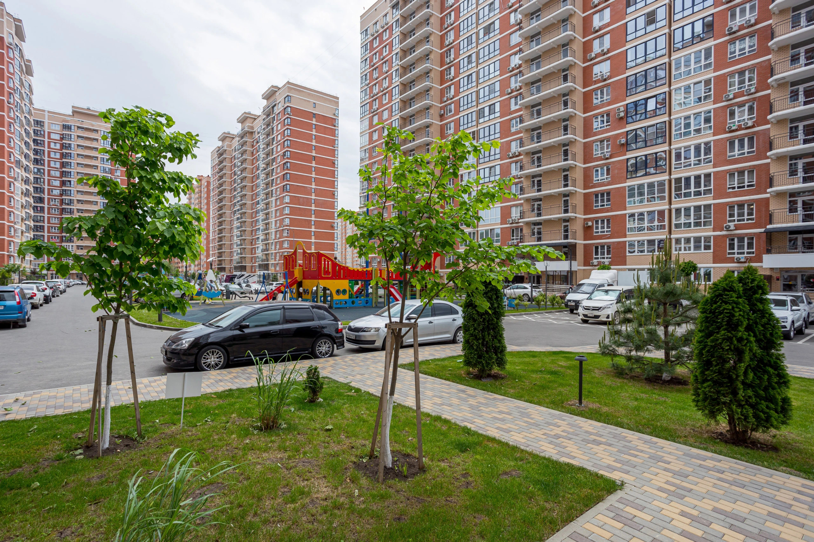 Апартаменты возле Парка Галицкого с Новым Ремонтом