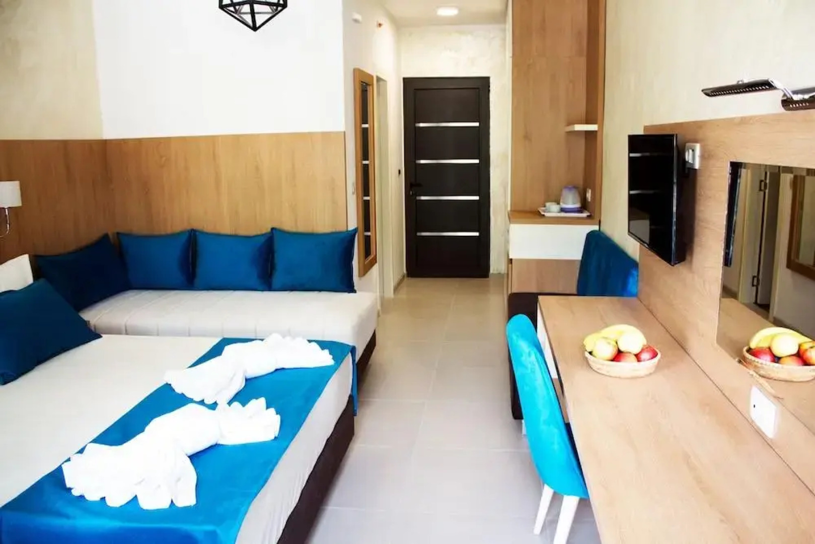 Отель Pearl Beach