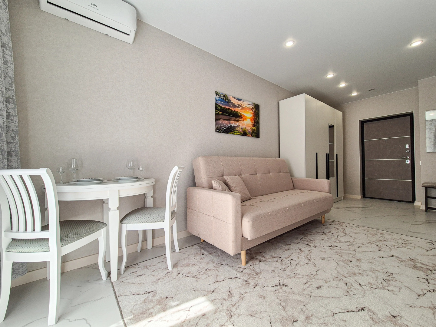 Квартира с Балконом в Одном из Самых Зеленых Районов Сочи