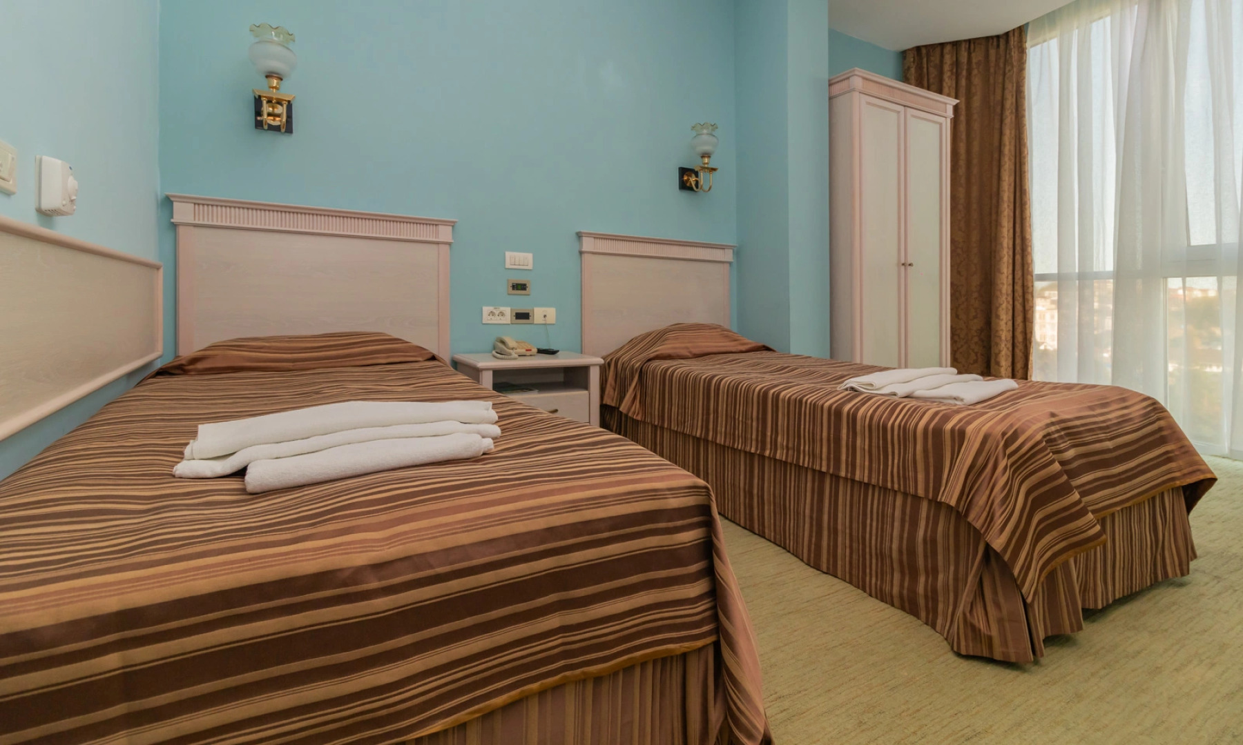 Пансионат Изумруд