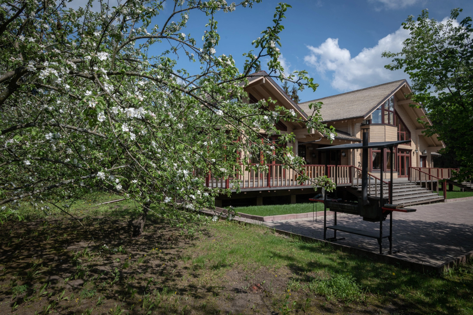 Гостевой Дом Деревянный Коттедж с бассейном и баней