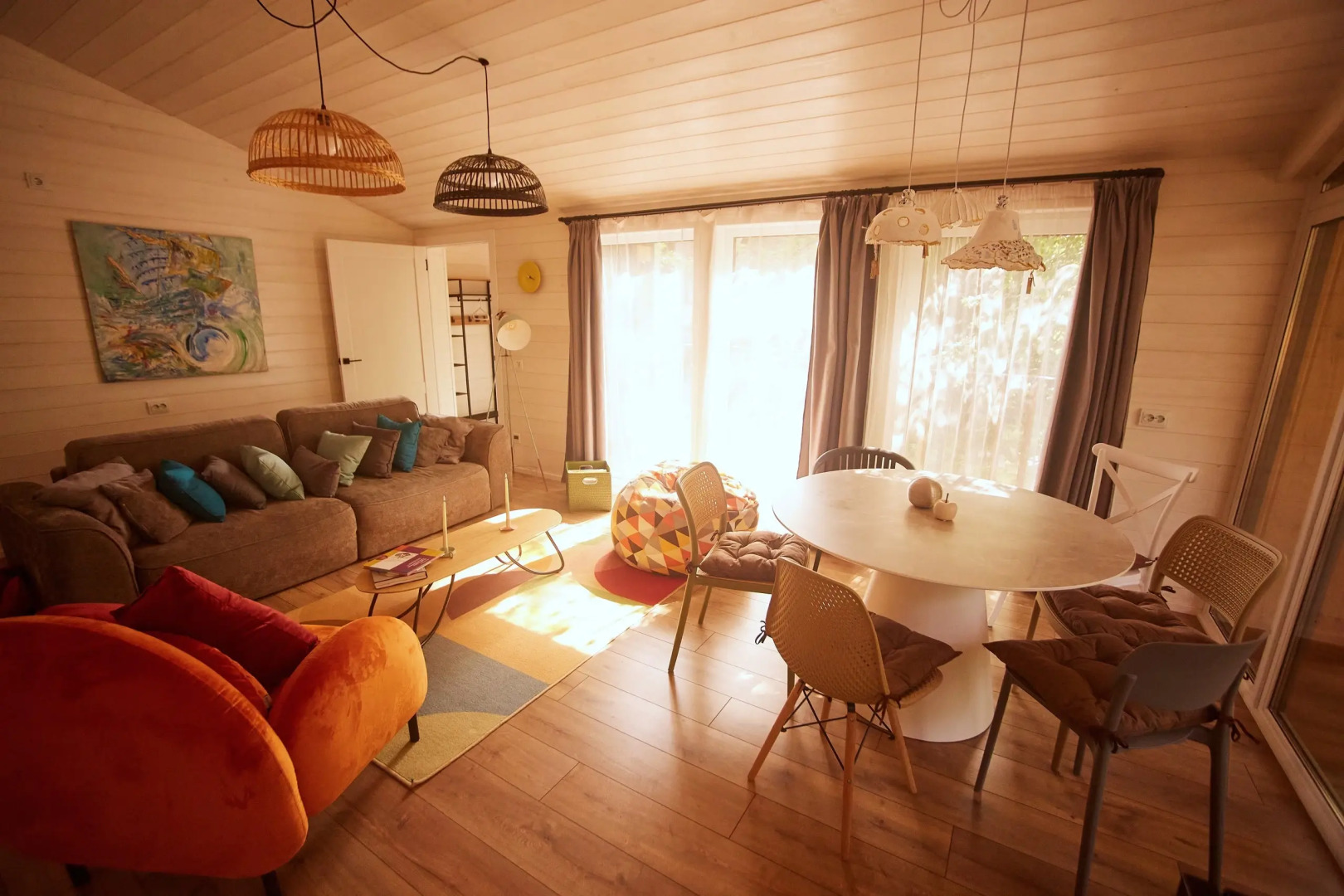 Частный дом Большая Репинская дача в лесу