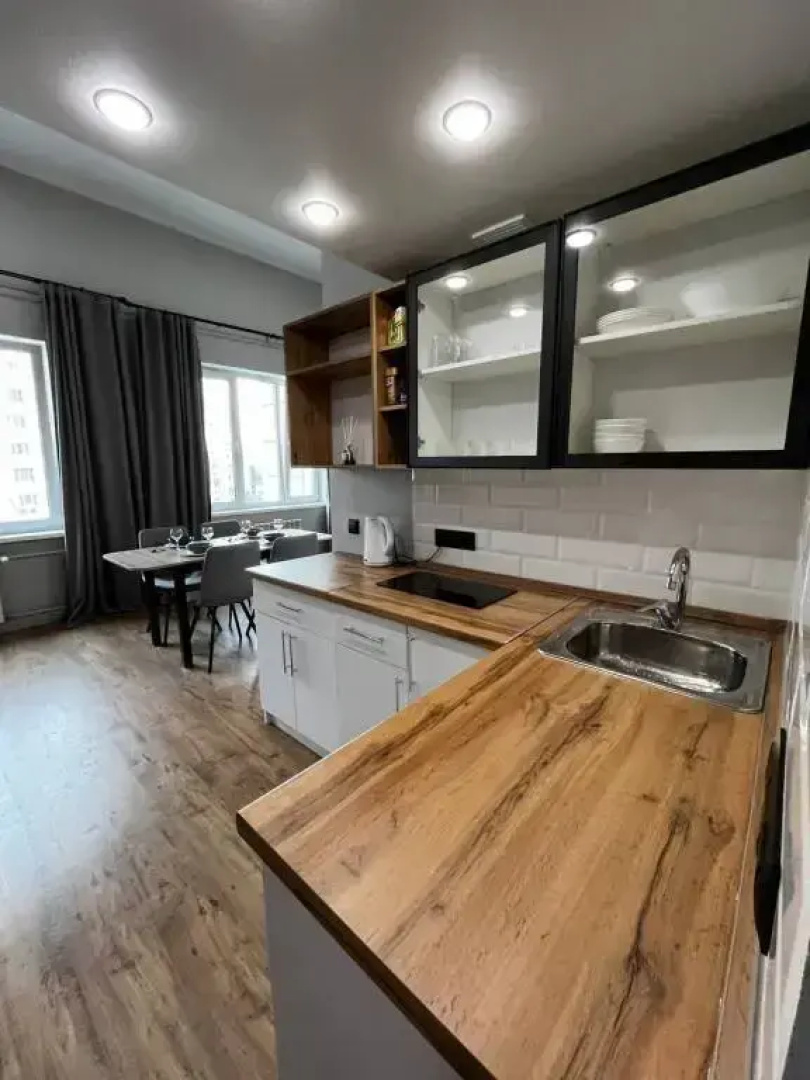 Апартаменты Sunny Days Apartment Кузнецова 1