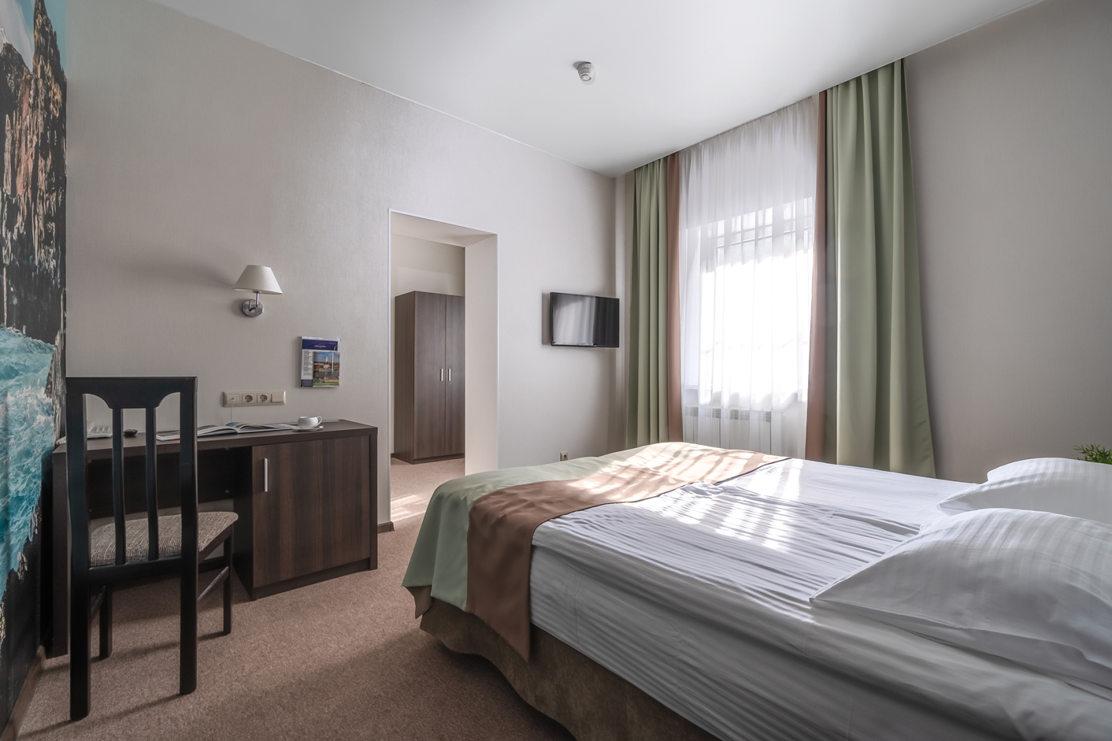 Отель Северная Корона