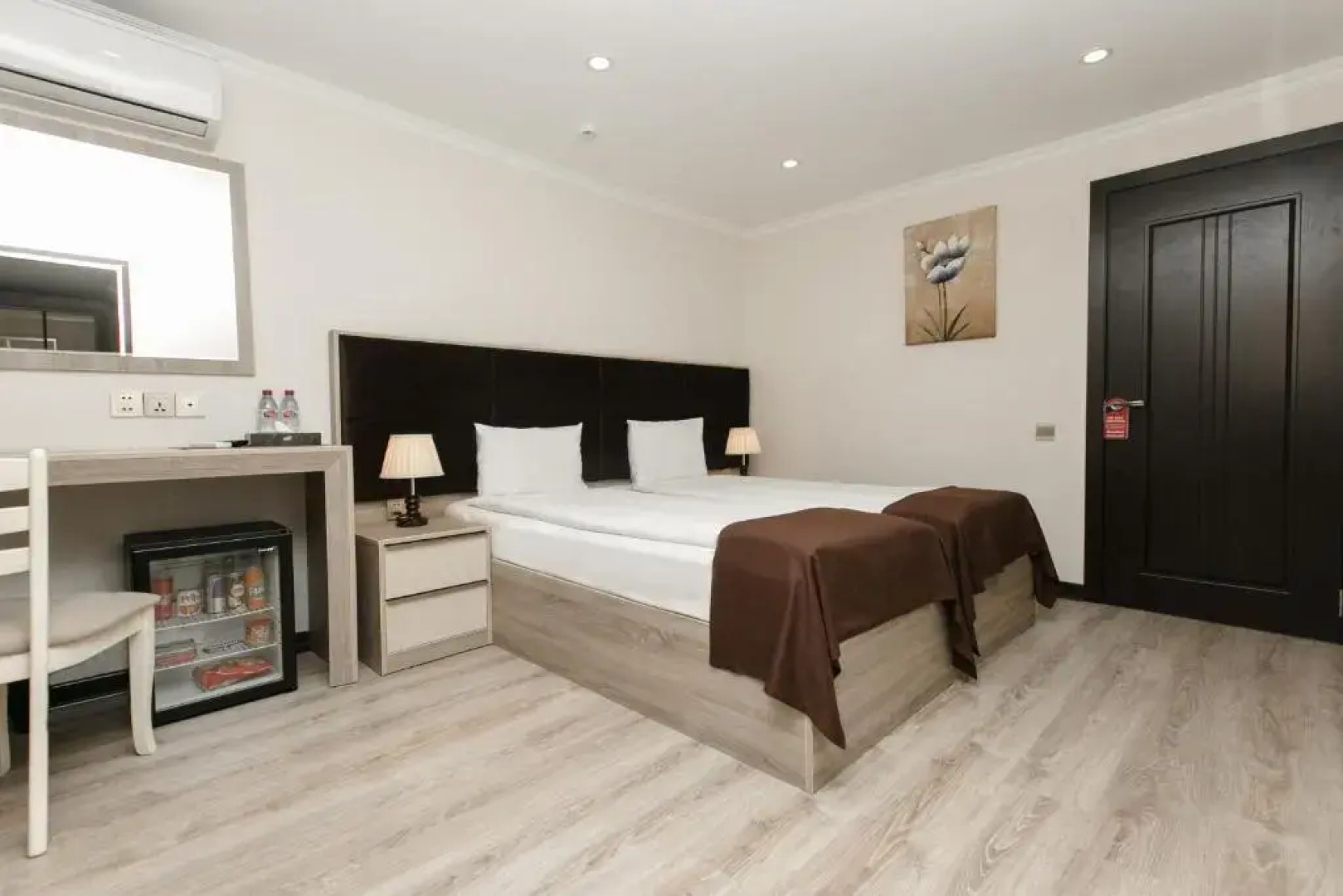 Deluxe City Boutique Hotel