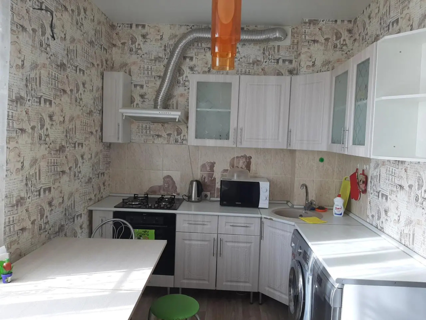 Апартаменты 2 комнатная квартира с видом на Волгу в самом центре Волгограда!