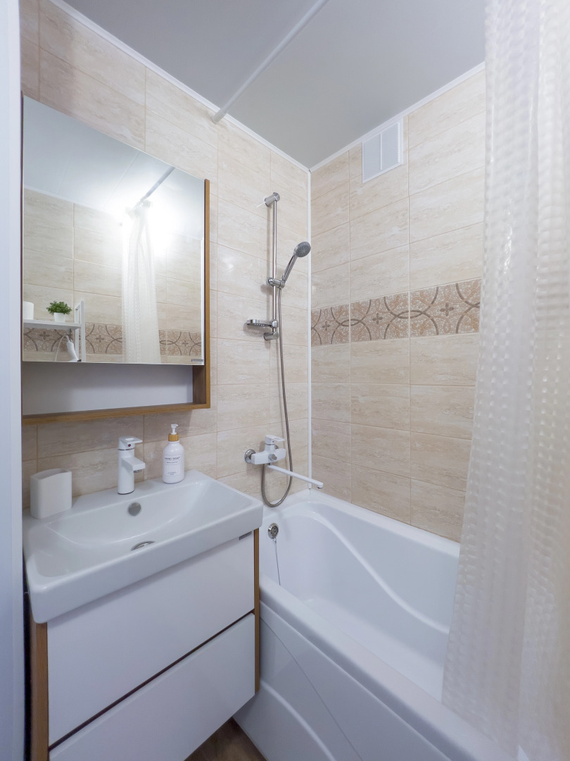 Квартира Атмосфера Уюта в Спальном Районе с Бесконтактным Заселением