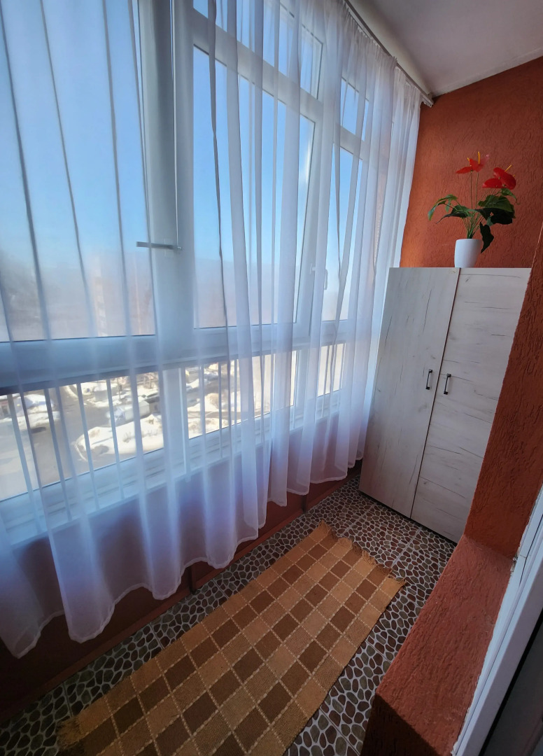 Квартира с видом на закат Родионова, 19