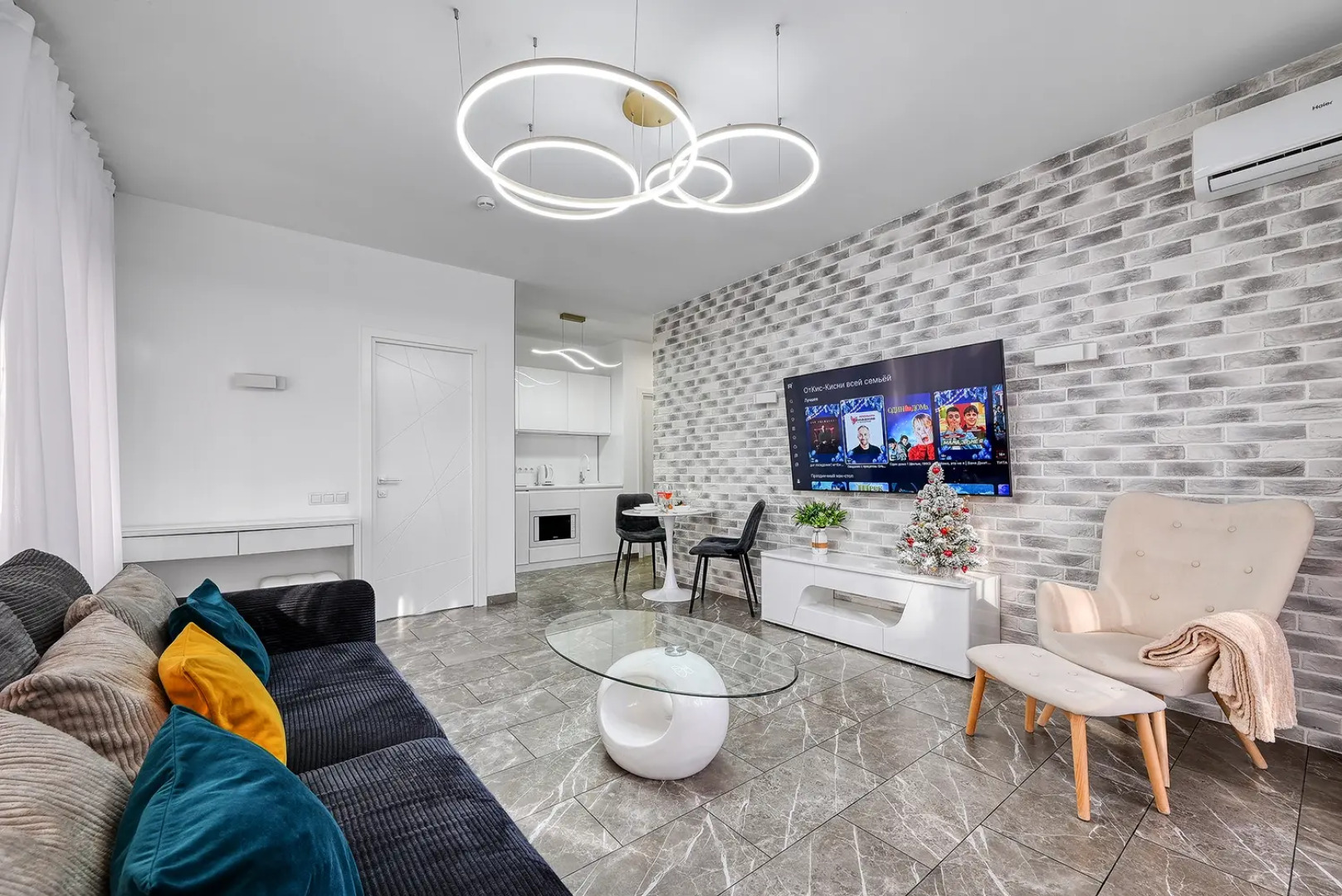 Апартаменты Возле Казино Я на Море 1