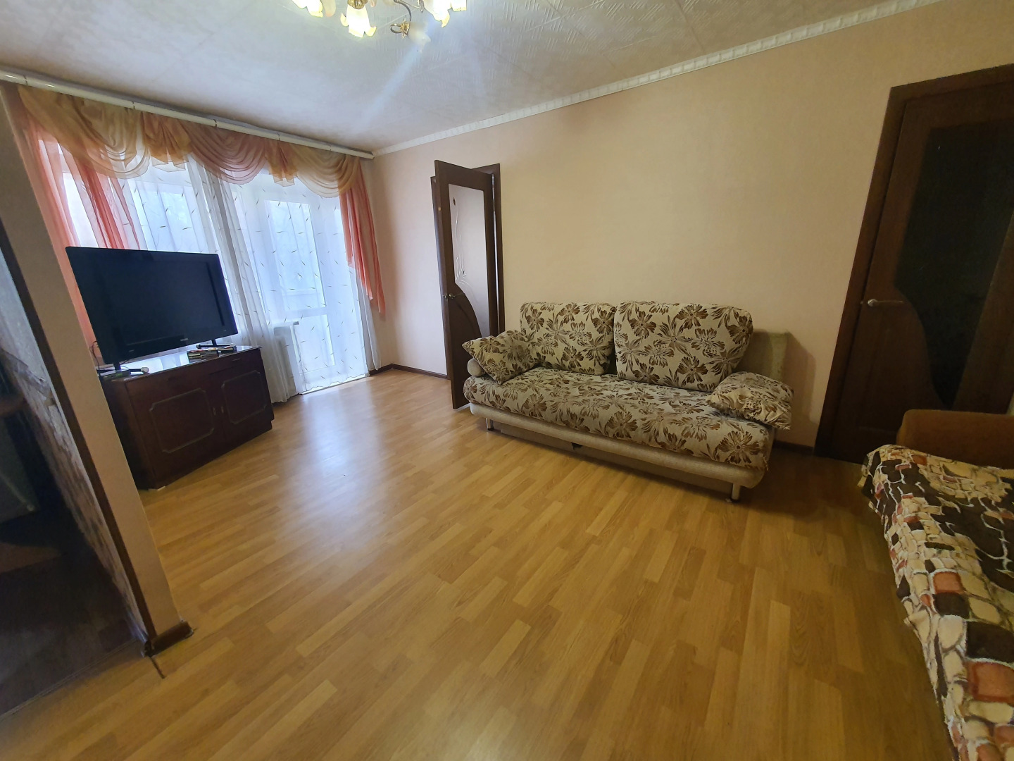 Квартира L.V.Hotels на Фридриха Энгельса 145