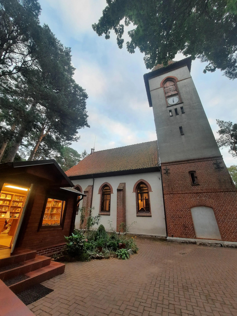 Апартаменты НА ПОБЕРЕЖЬЕ У ОЗЕРА РЯДОМ С МОРЕМ