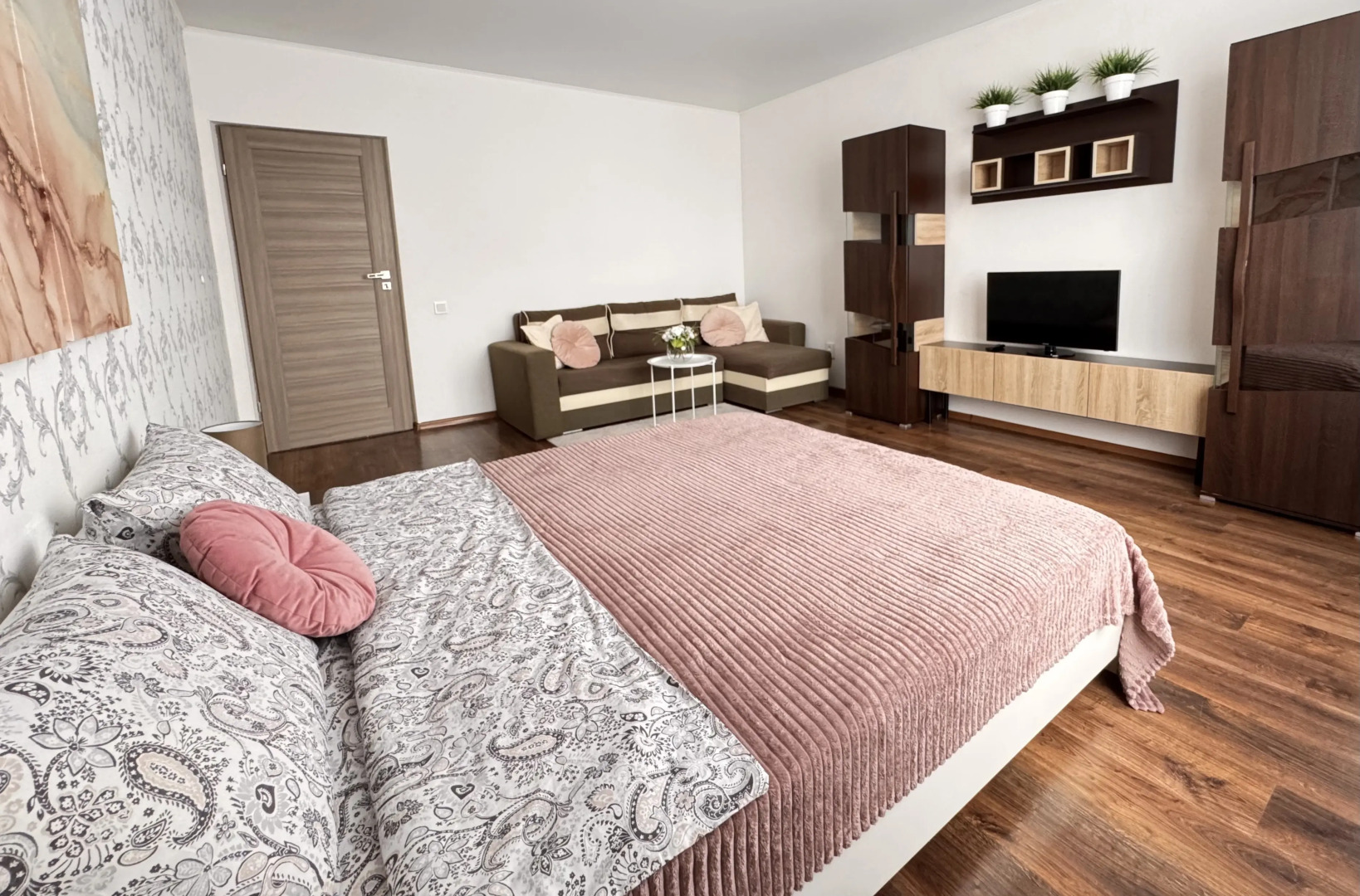 Квартира в Самом Центре Исторического Района Амалиенау