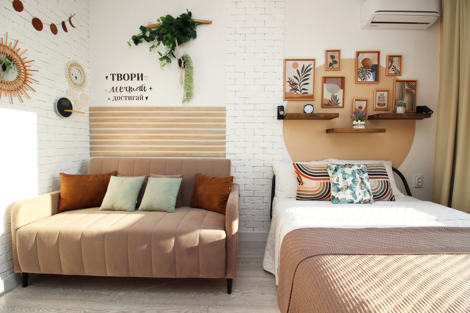 Апартаменты Лофт с видом на море и Бухту